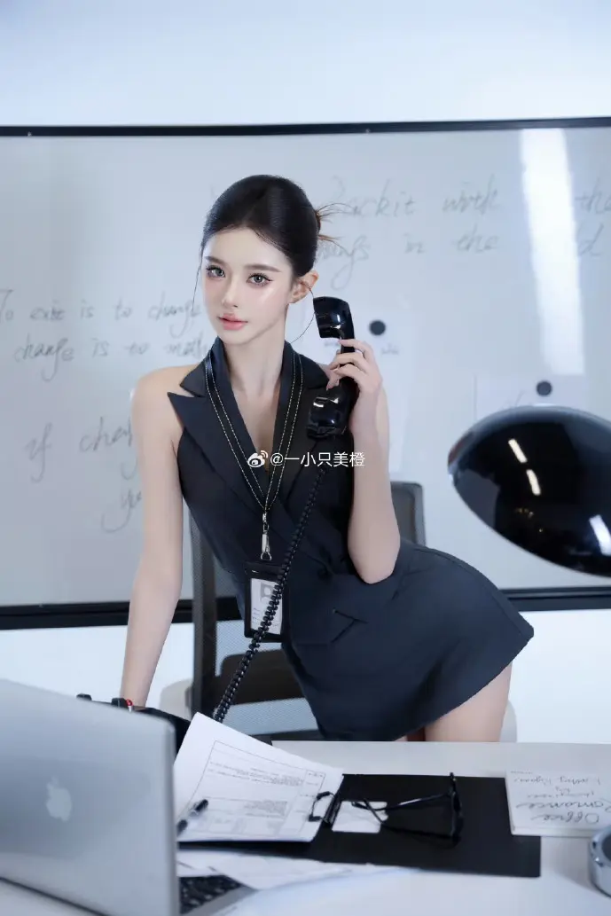 微信网页版界面对比